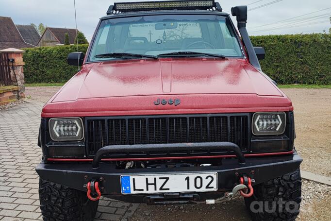 Jeep Cherokee XJ SUV 3-doors