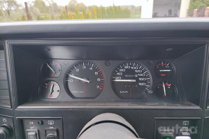 Jeep Cherokee XJ SUV 3-doors