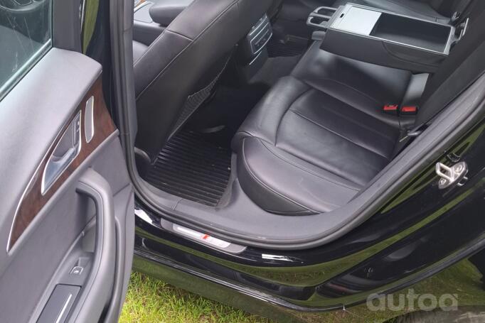 Audi A6 4G/C7 [restyling] Sedan