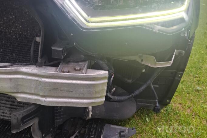 Audi A6 4G/C7 [restyling] Sedan