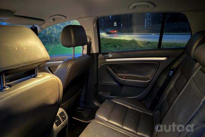 Volkswagen Golf 5 generation Hatchback 5-doors