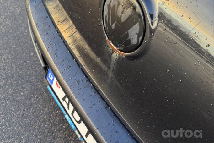 Volkswagen Golf 5 generation Hatchback 5-doors