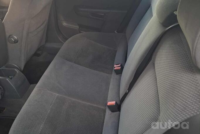 Opel Astra H Hatchback