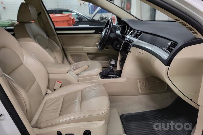 Skoda Superb 2 generation Liftback