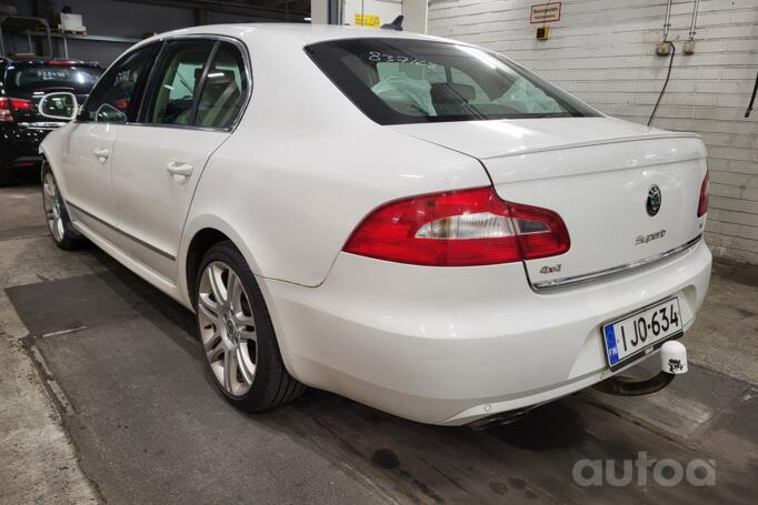 Skoda Superb 2 generation Liftback