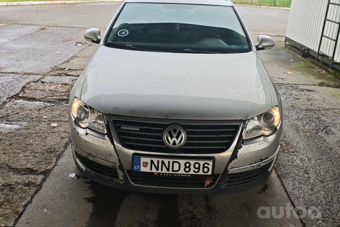 Volkswagen Passat B6 wagon 5-doors