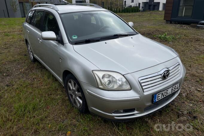 Toyota Avensis 2 generation wagon