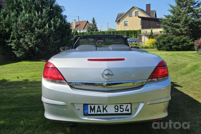 Opel Astra H [restyling]