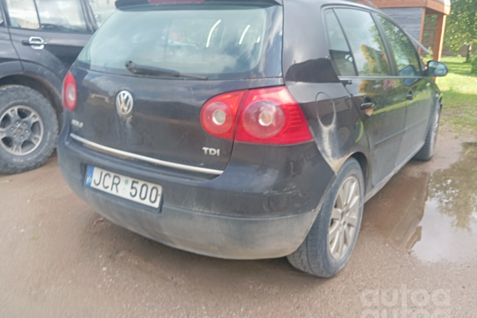 Volkswagen Golf 5 generation Hatchback 5-doors