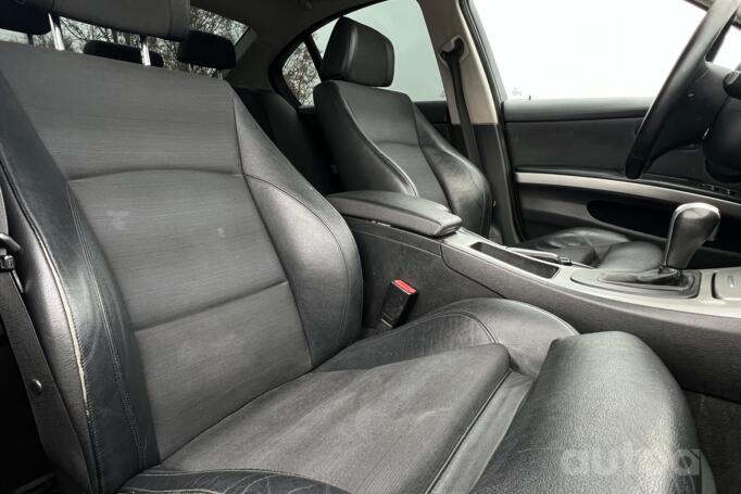 BMW 3 Series E90/E91/E92/E93 Sedan