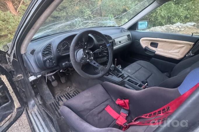 BMW 3 Series E36 Sedan