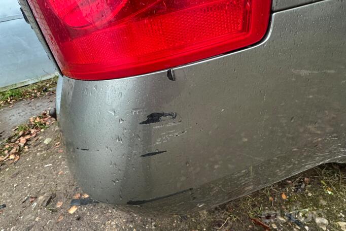 Nissan Primera P12 Sedan 4-doors