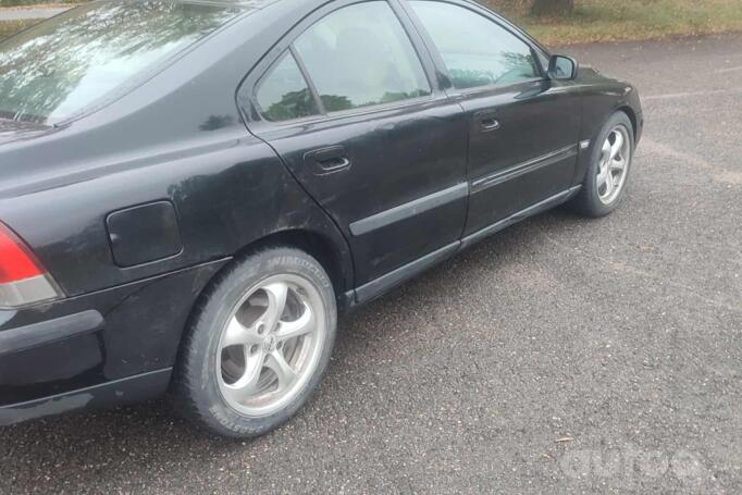 Volvo S60 1 generation Sedan