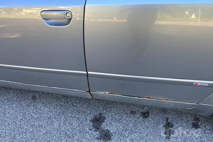 Audi A4 B6 Avant wagon 5-doors