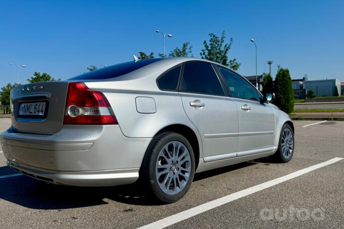 Volvo S40 2 generation Sedan