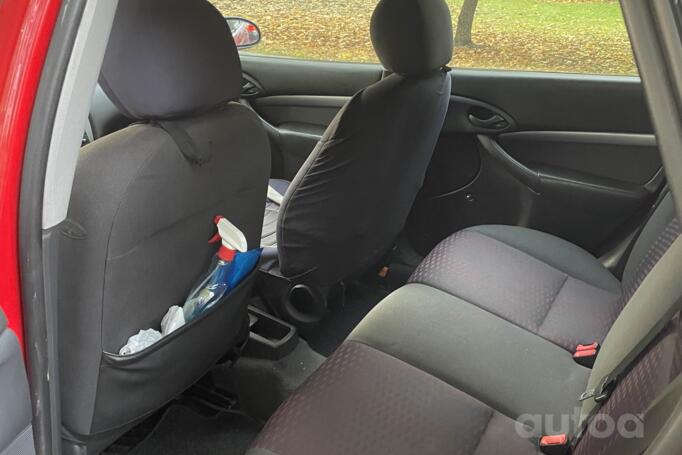 Ford Focus 1 generation wagon 5-doors