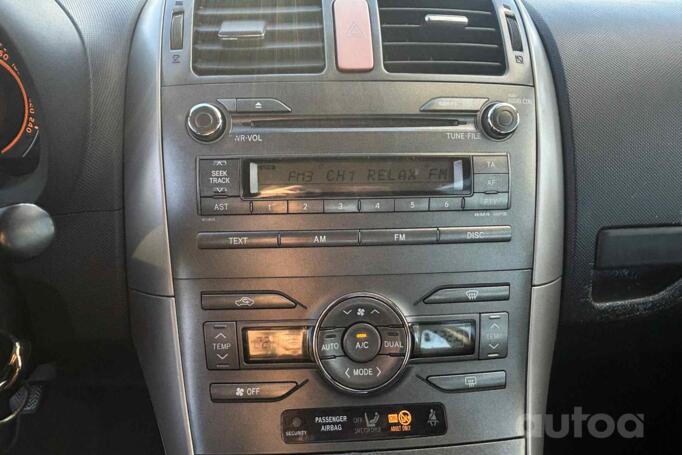 Toyota Auris 1 generation Hatchback 3-doors