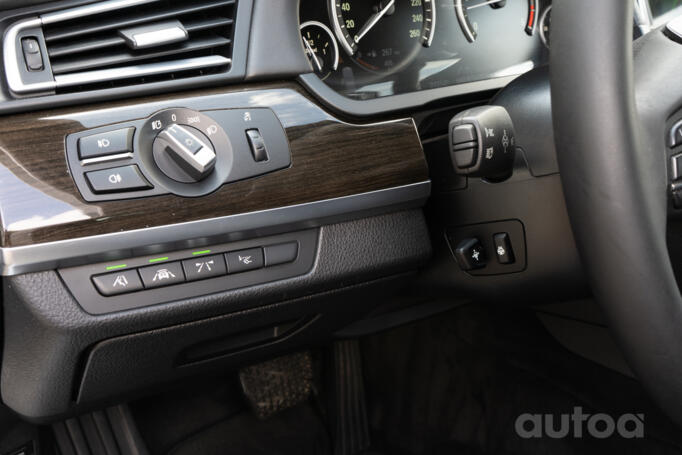 BMW 7 Series F01/F02 [restyling] Sedan