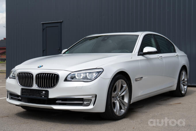 BMW 7 Series F01/F02 [restyling] Sedan