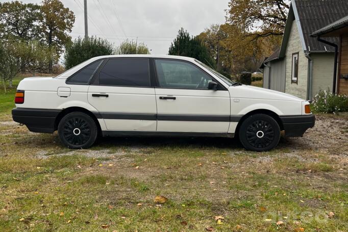 Volkswagen Passat B5 Sedan 4-doors