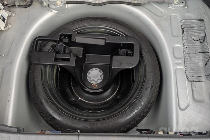 Toyota Prius 2 generation Hatchback