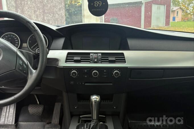 BMW 5 Series E60/E61 Sedan