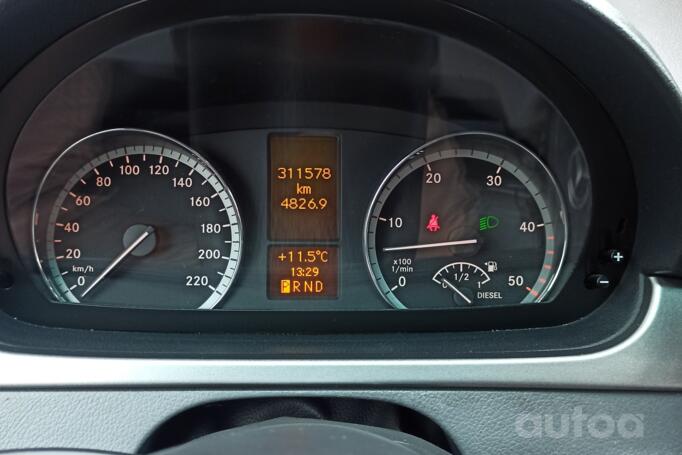 Mercedes-Benz Viano W639 Minivan