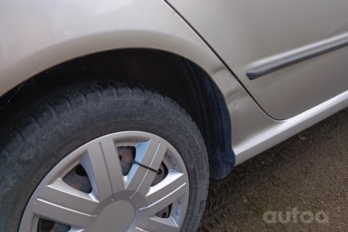 Skoda Fabia 6Y Hatchback 5-doors