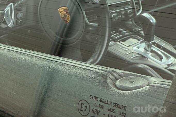 Porsche Cayenne 958 Crossover