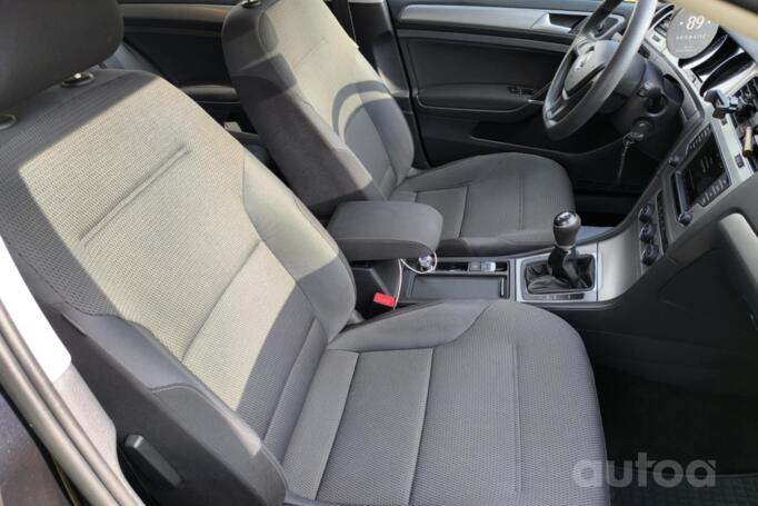 Volkswagen Golf 7 generation Variant wagon 5-doors
