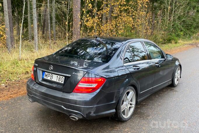Mercedes-Benz C-Class W204/S204/C204 [restyling] Sedan 4-doors
