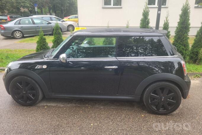 Mini Cooper R56 Hatchback