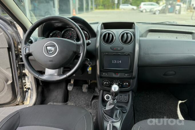 Dacia Duster 1 generation [restyling] SUV 5-doors