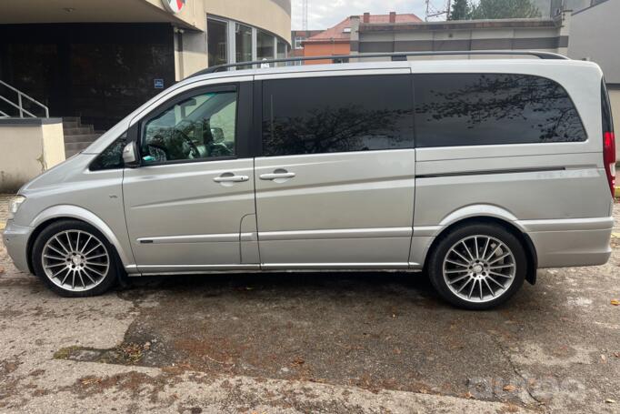 Mercedes-Benz Viano W639 Minivan