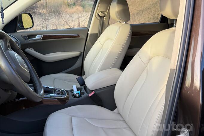 Audi Q5 8R Crossover