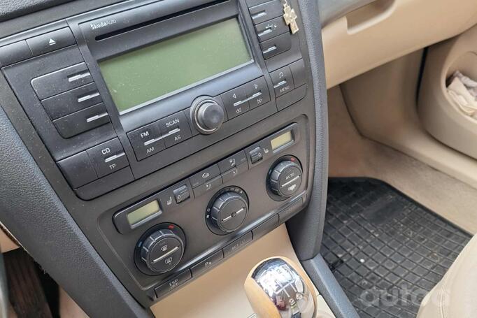 Skoda Octavia 2 generation Liftback 5-doors