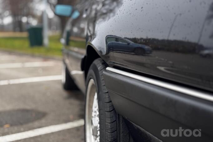 Audi 200 C3 [restyling]