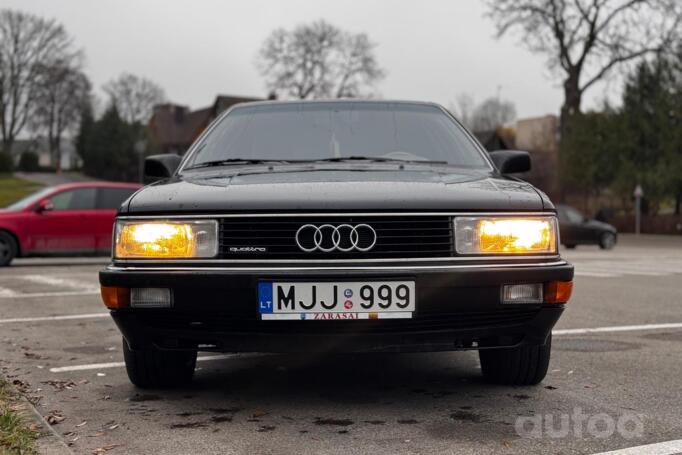 Audi 200 C3 [restyling]