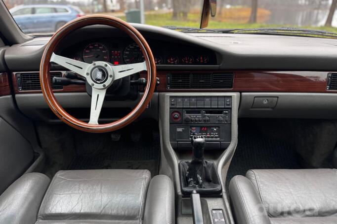 Audi 200 C3 [restyling]