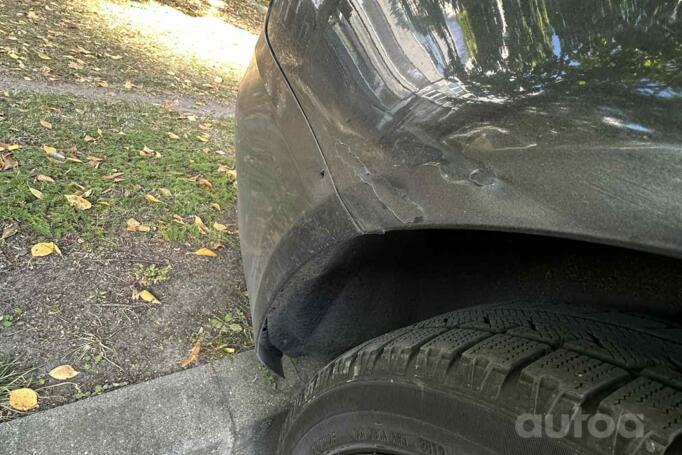 Audi A4 B8/8K wagon 5-doors