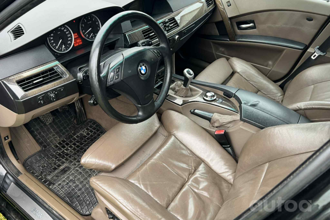 BMW 5 Series E60/E61 Touring wagon