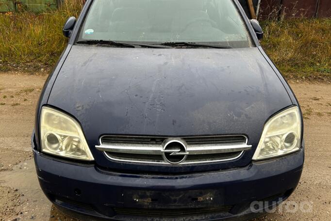 Opel Vectra C Sedan 4-doors