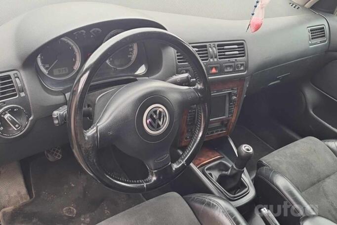 Volkswagen Bora 1 generation Variant wagon