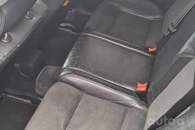 Volkswagen Bora 1 generation Variant wagon