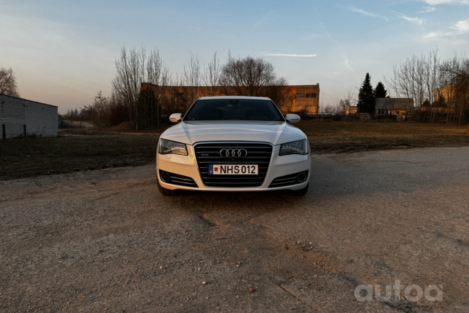 Audi A8 D4/4H Sedan