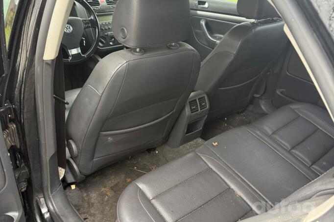 Volkswagen Jetta 5 generation Sedan 4-doors