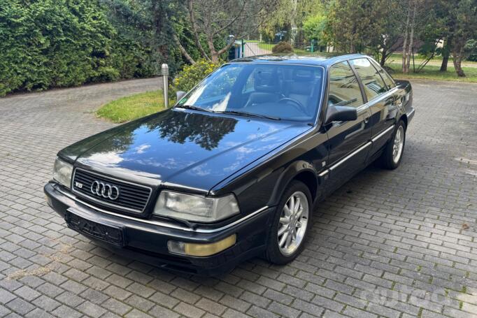 Audi V8 1 generation Sedan