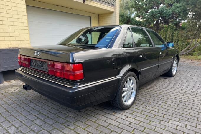 Audi V8 1 generation Sedan