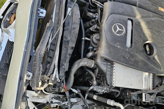 Mercedes-Benz C-Class W205/S205/C205 Sedan