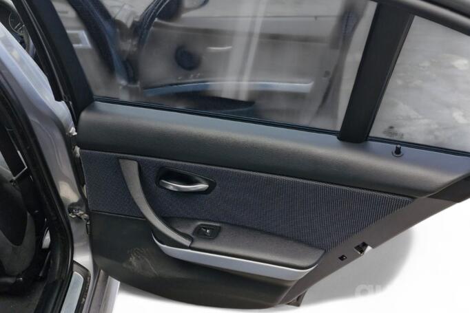 BMW 3 Series E90/E91/E92/E93 [restyling] Sedan